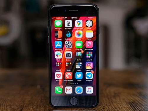 Dưới 15 triệu đồng, đừng mua iPhone SE 2020, có smartphone hấp dẫn hơn